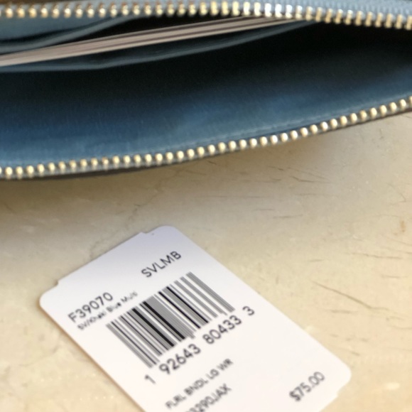 Nwt Coach Floral Signature wristlet wallet - Picture 4 of 8